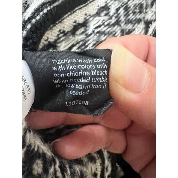 Lane Bryant Plus Size 22/24 Black White Acrylic Pullover Sweater Turtleneck Knit - Picture 11 of 12